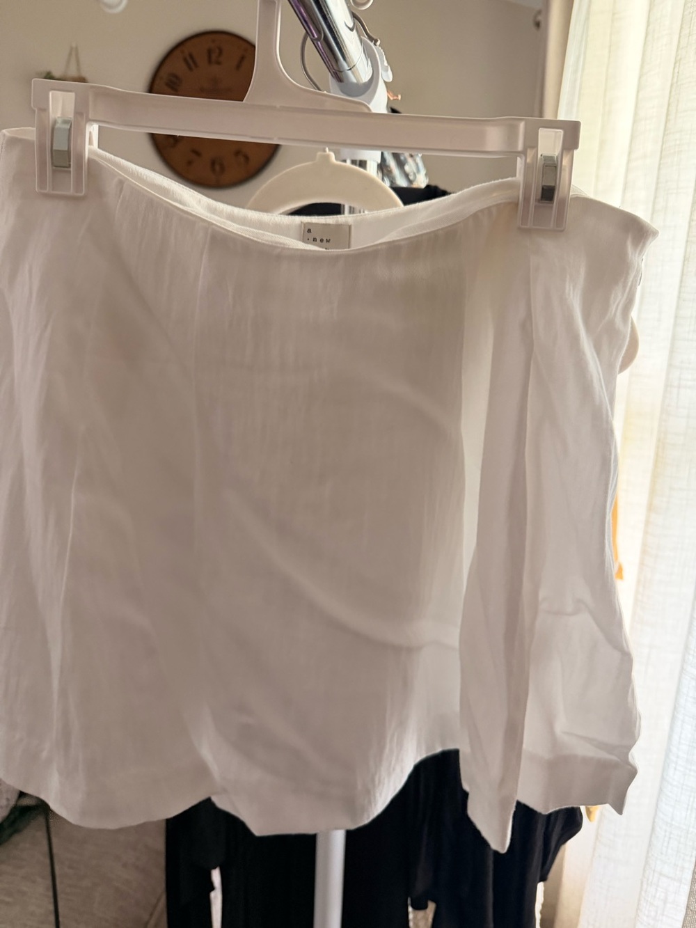 Anew day White Pleated skirt